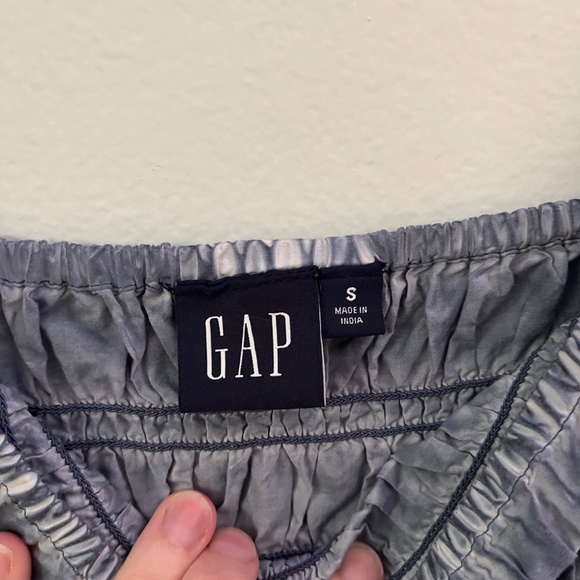 Gap Smocked Tiered Midi Dress - Picture 5 of 8